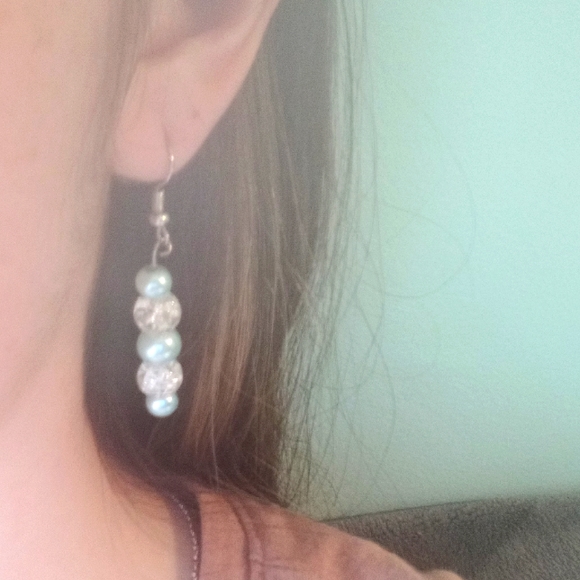 Bead earrings - Picture 2 of 2